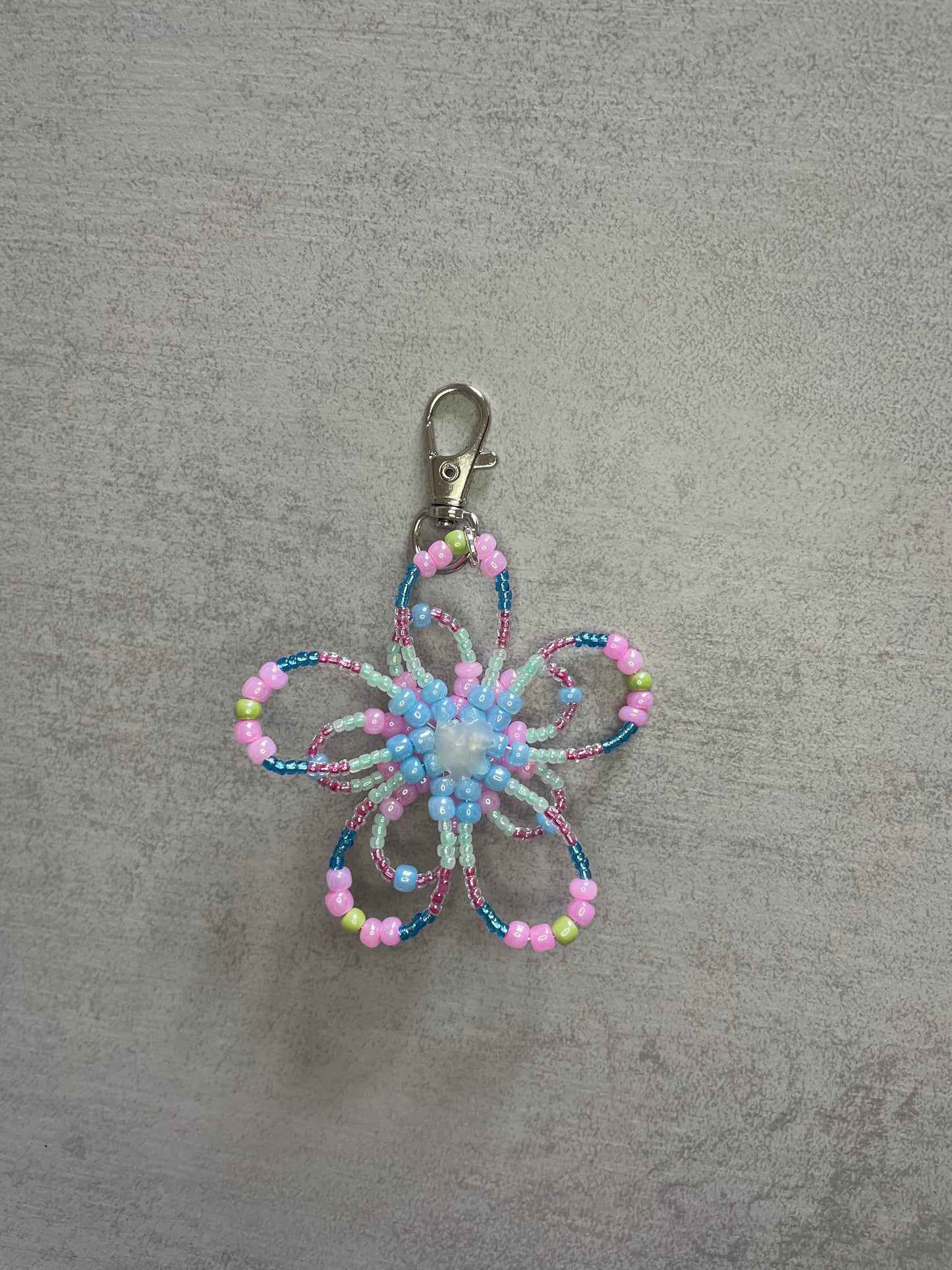 🌸 Fleurs en perles colorées ✨