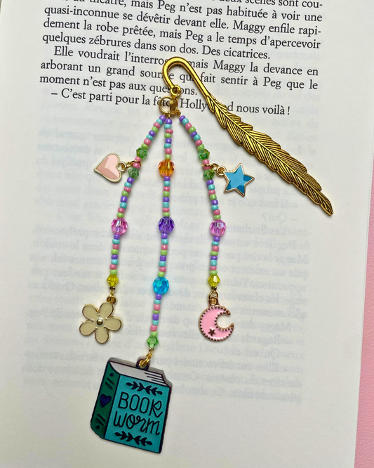 📖🩵🌸